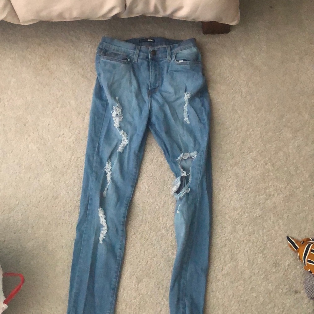 Ripped Jeans